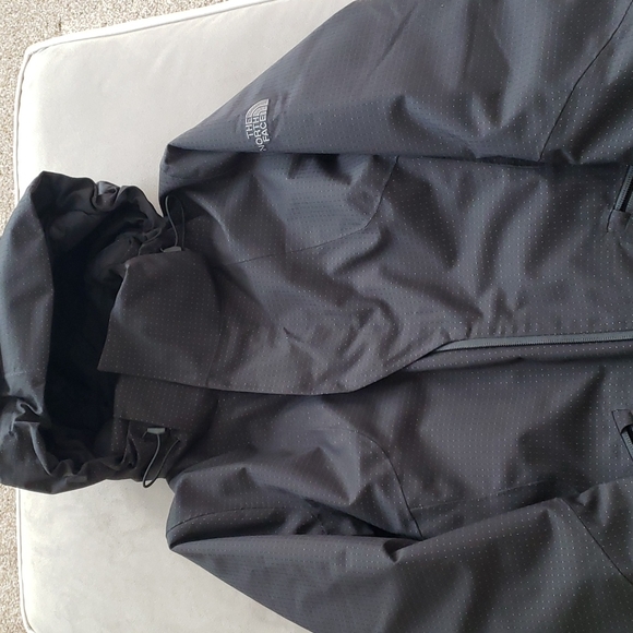 North Face Hyvent Jacket - Picture 5 of 14